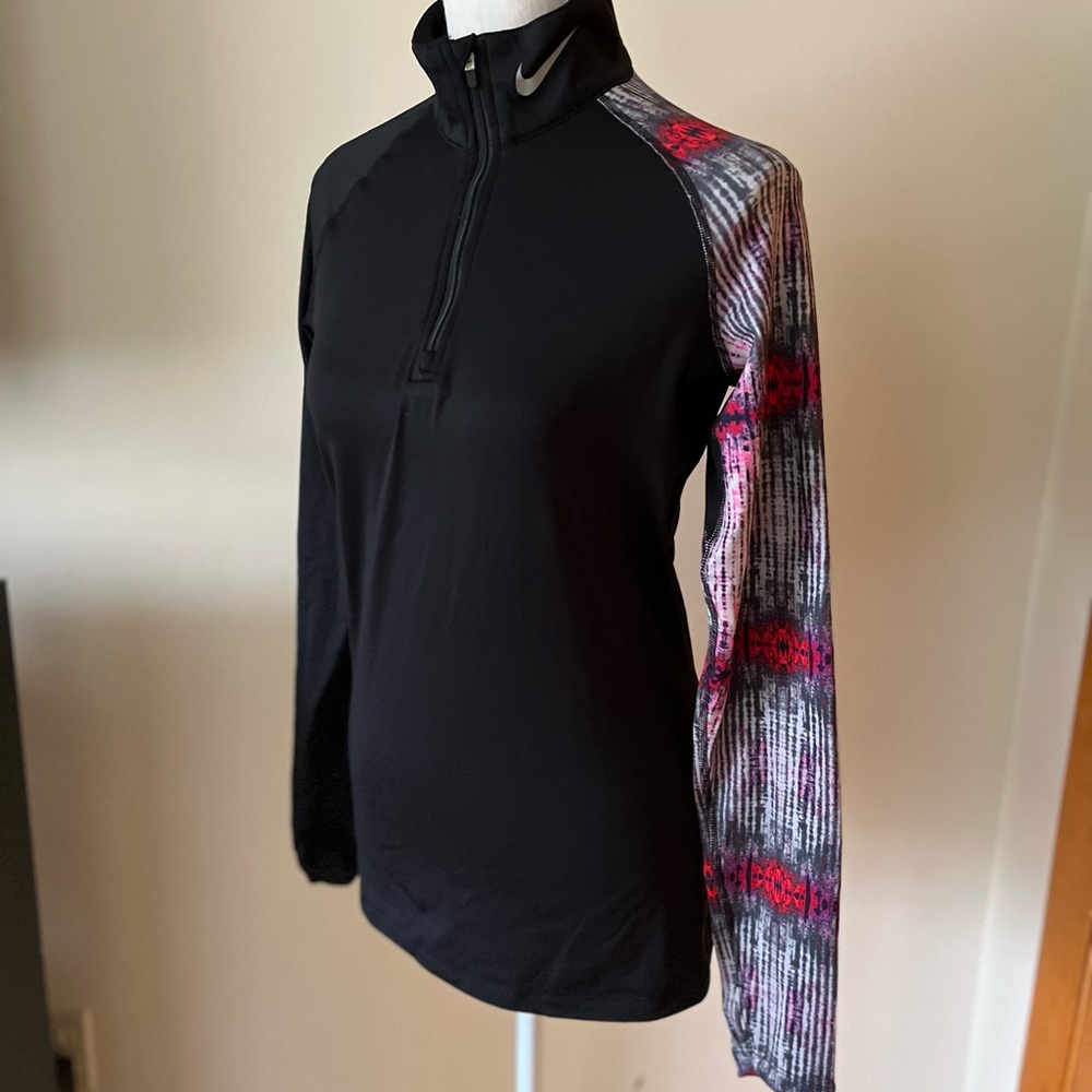 Nike Pro Combat NWOT 3/4 Zip Top